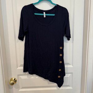 Navy asymmetrical hem short sleeve | Medium | Unworn, no tags